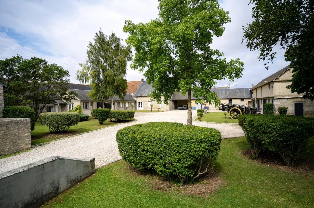 Authentic By Balladins - Domaine Malar Guillerval Exterior photo